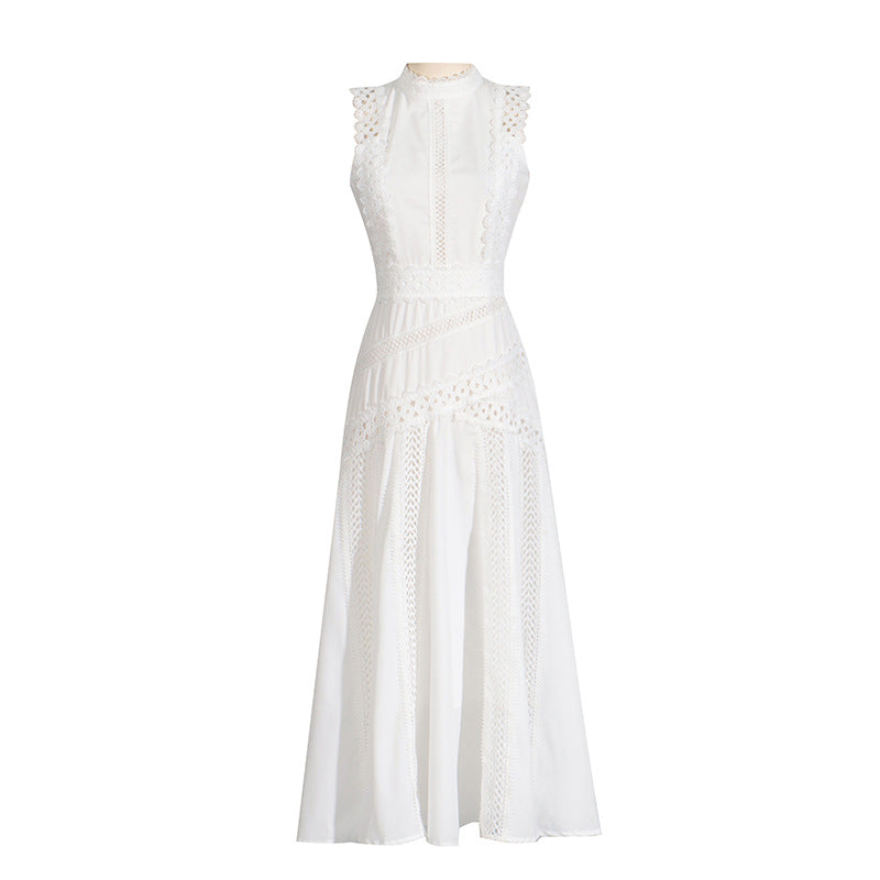 Designed Women's Vintage-Inspired Sleeveless Lace Trimmed Summer Dress