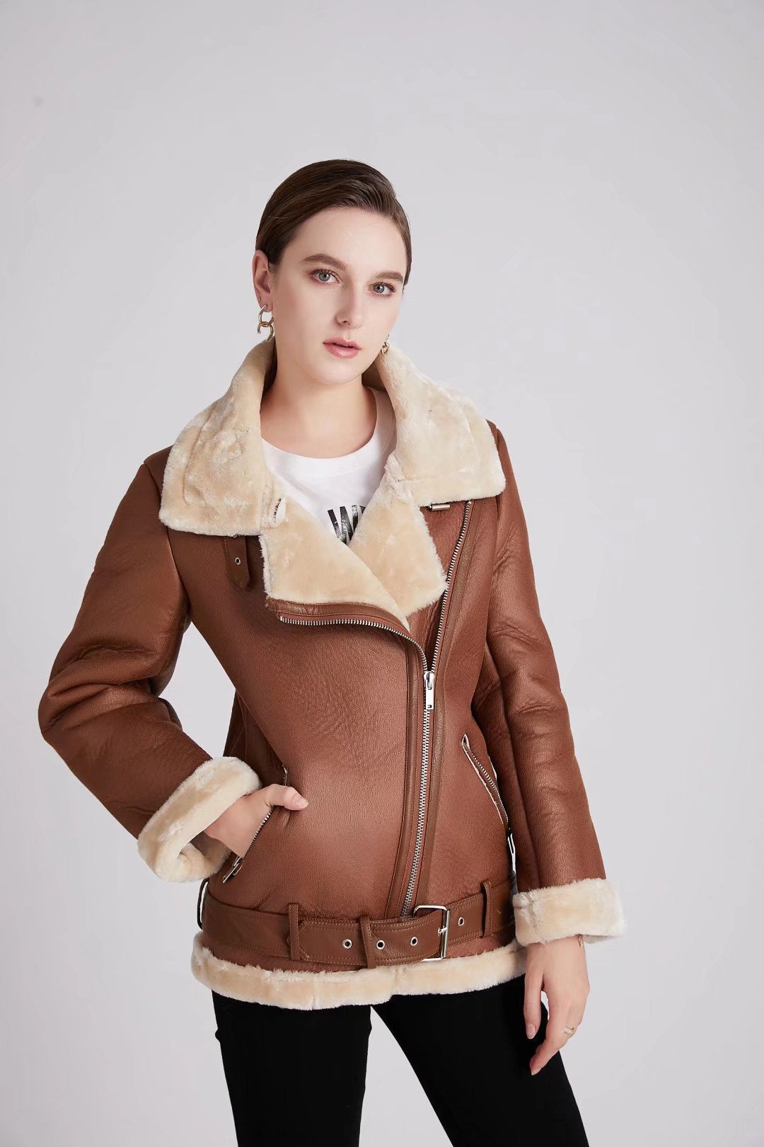 Fashion Winter Pu Leather with Fur Motorcycle Jacket Coats