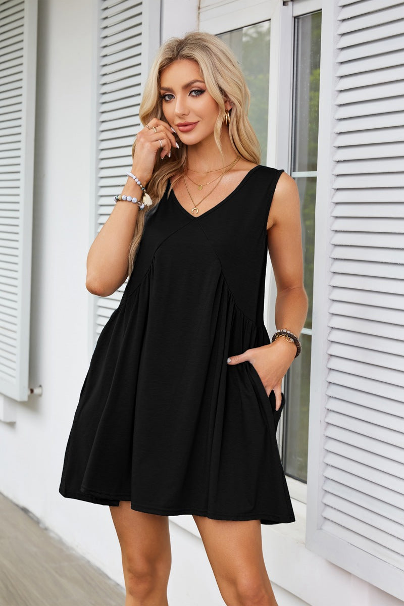 V-Neck Sleeveless Pleated Vest Pocket Dress