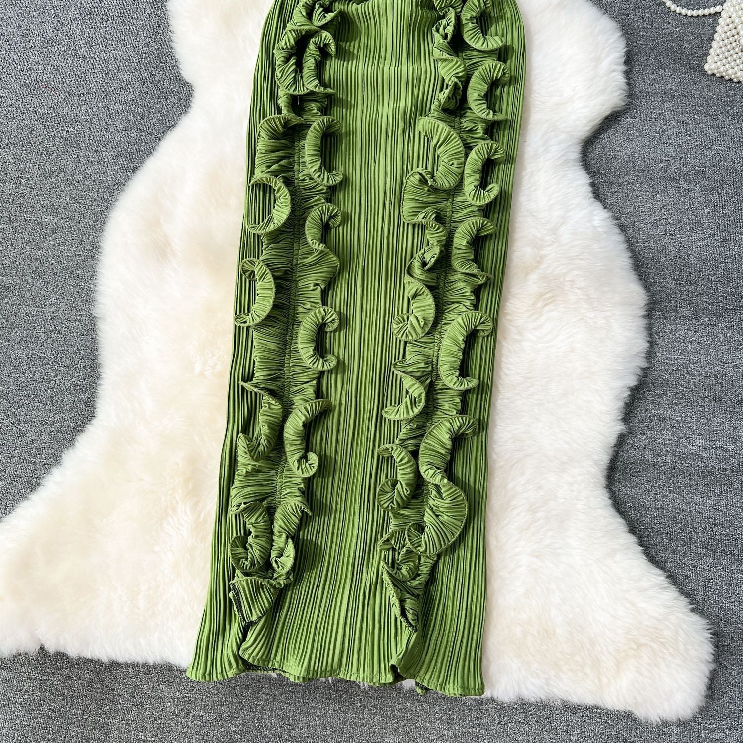 High-End Pleated Dress – Luxury Women's Designer Ruffle Hem Slim Fit Long Maxi Dress