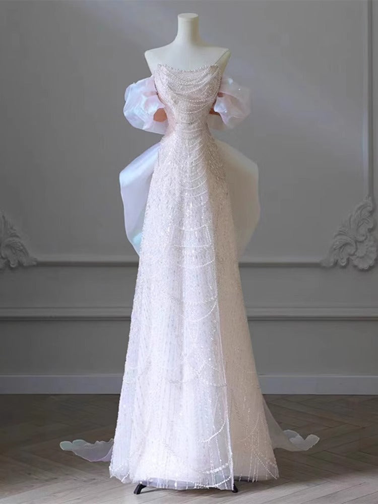 One-Shoulder Light Wedding Dress