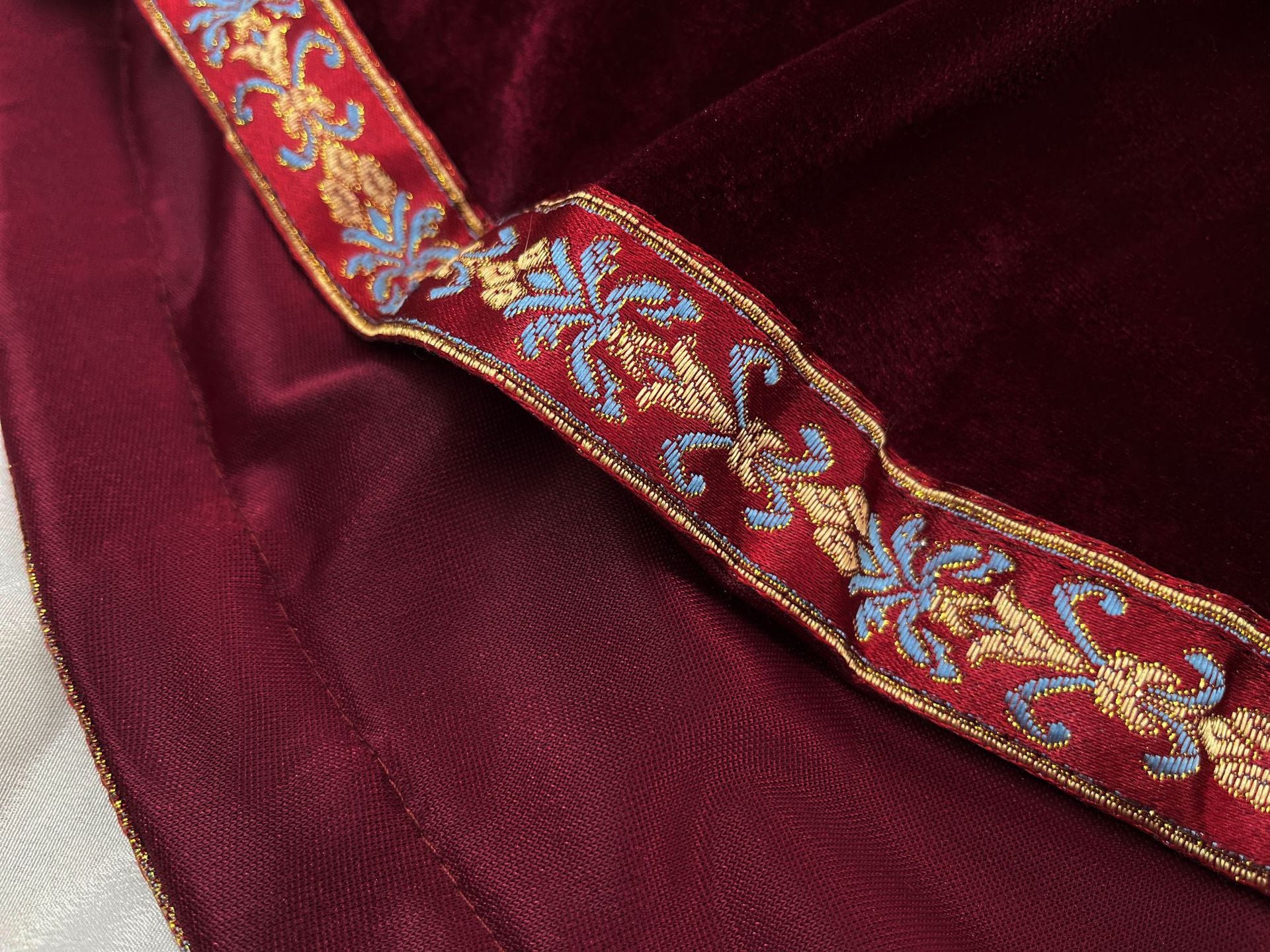 Halloween Medieval Vampire Costume