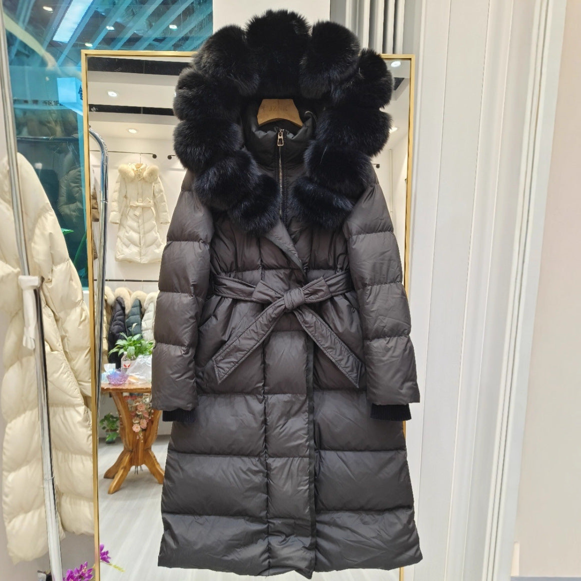 Women's Eco-Friendly Fox Fur Hood Down Coa
