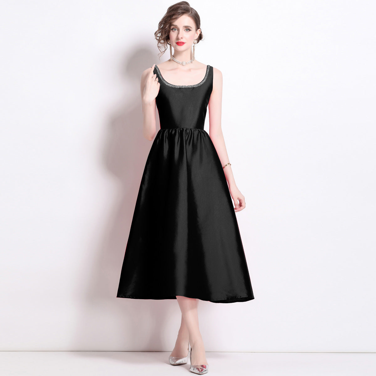 Elegant Square Neckline Sleeveless Dresses