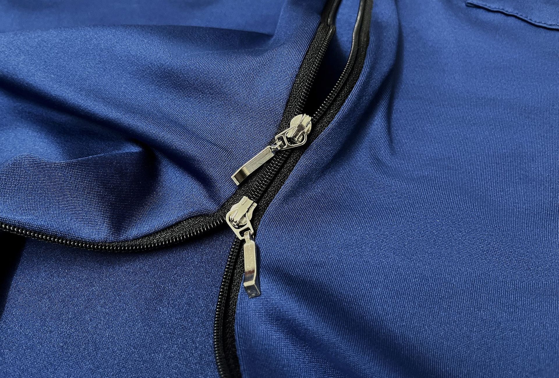 Sexy Halloween Cosplay Party Outfit with Zipper Detail