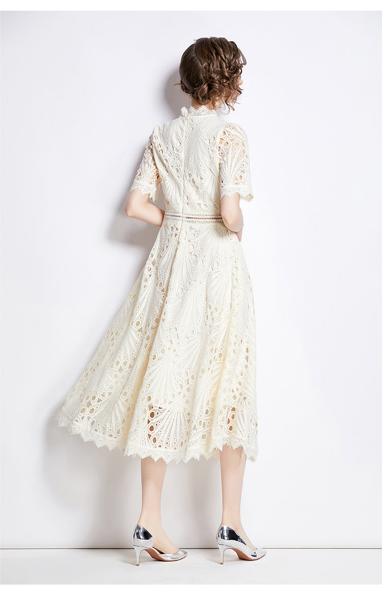 Elegant Vintage Lace Maxi Dress