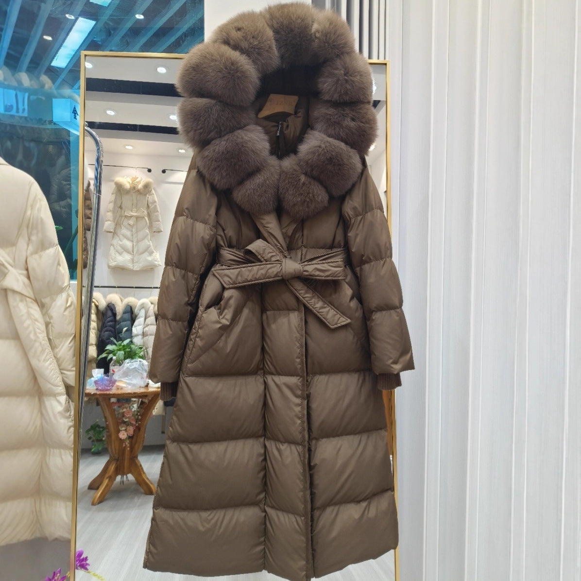 Women's Eco-Friendly Fox Fur Hood Down Coa