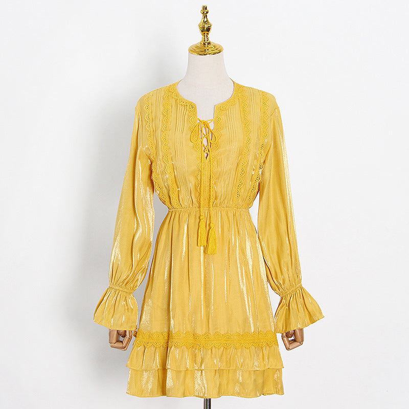 Retro V-Neck Tie-Waist Flare Sleeve Short Dress