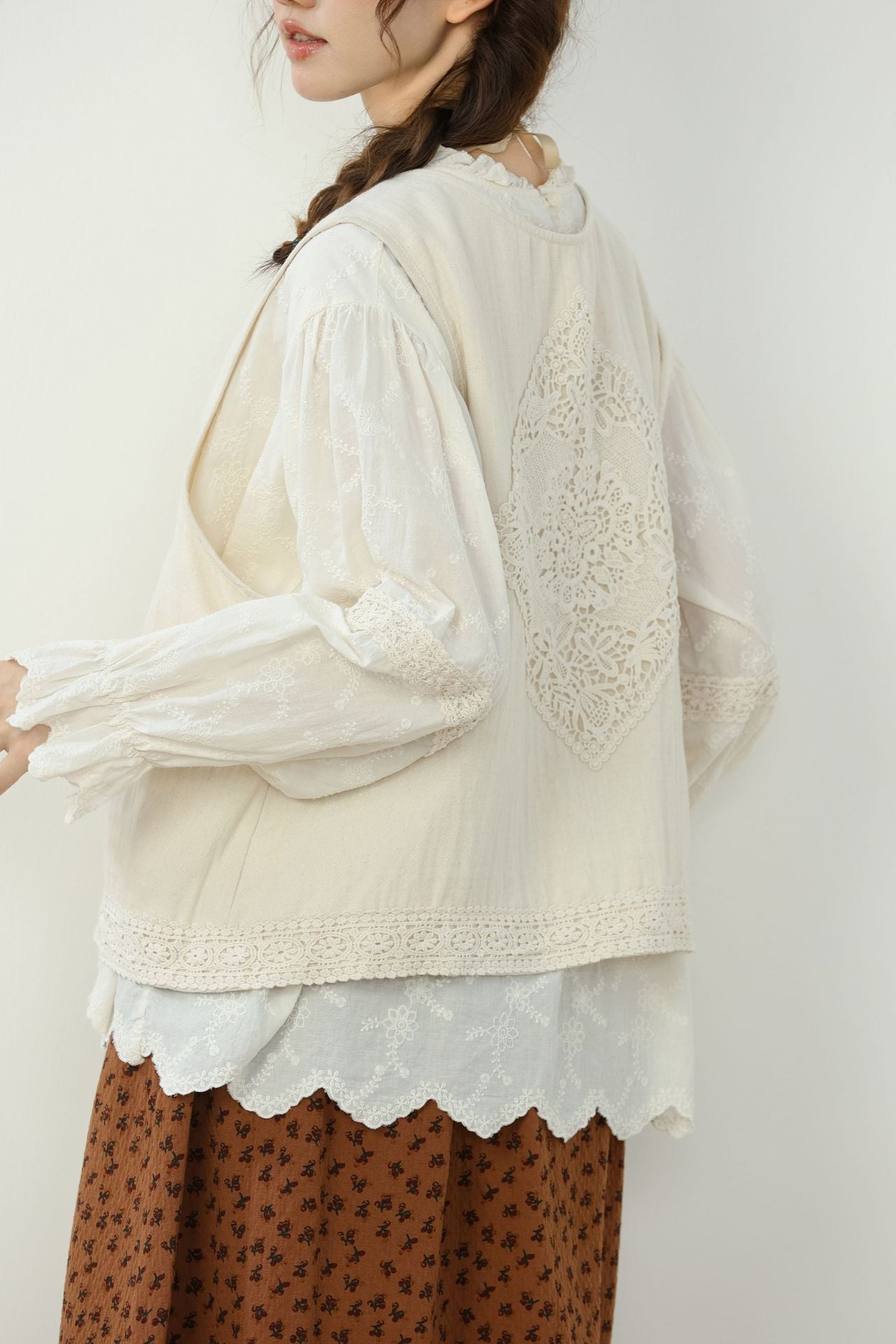 Vintage Embroidery Short Vest