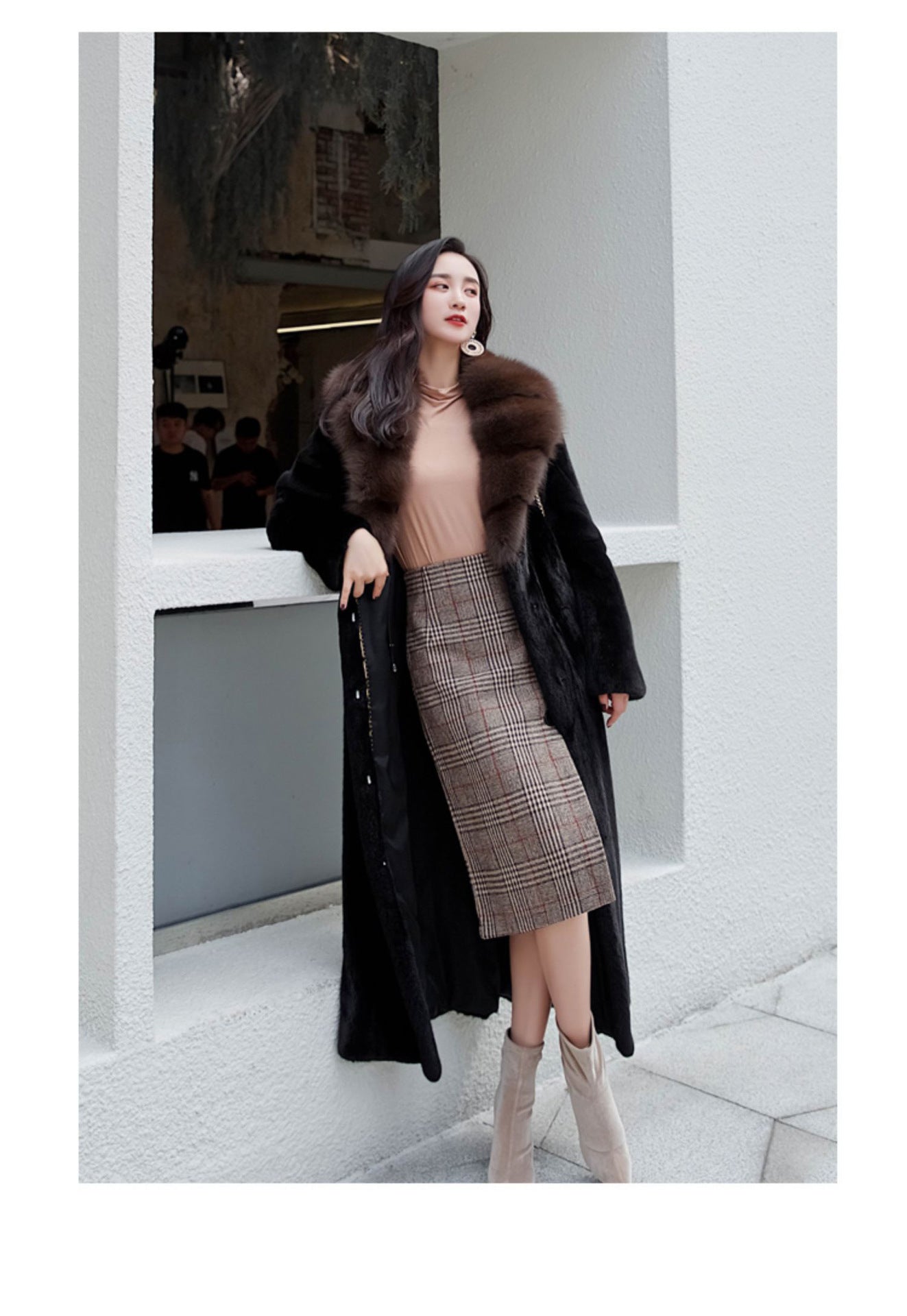 Luxurious Faux Fur Long Winter Overcoats for Women