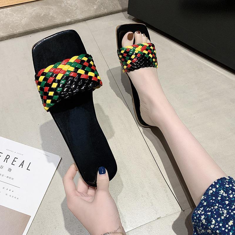 Large-size Woven Flat-bottomed Casual Beach Slippers-STYLEGOING