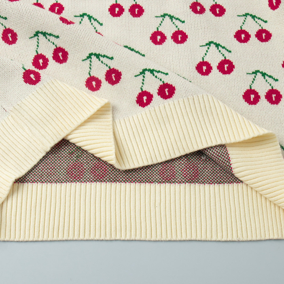 Sweet Cherry Print Sweater - Loose Knit Oversized Pullover