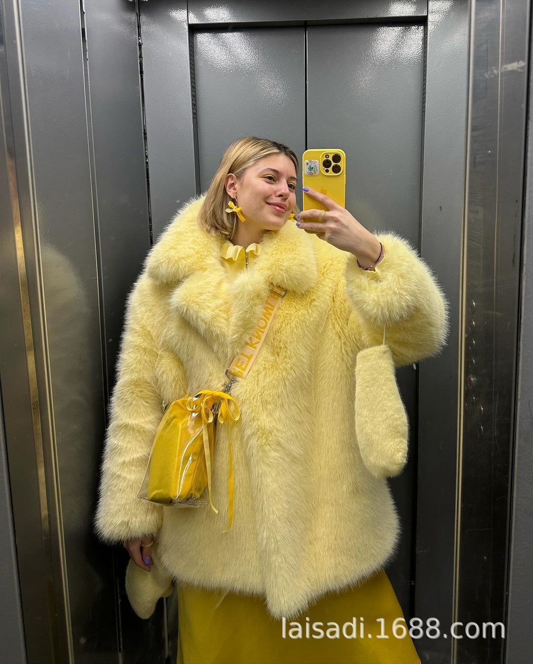 Women's Winter Fox Fur-Like Coat – Long Loose Faux Fur Jacket