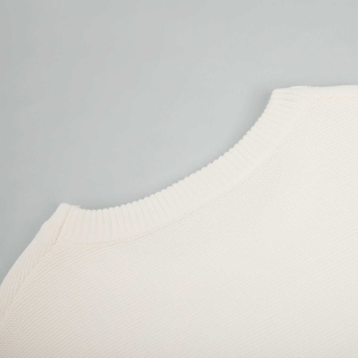 Casual Round Neck Knitted White Sweaters