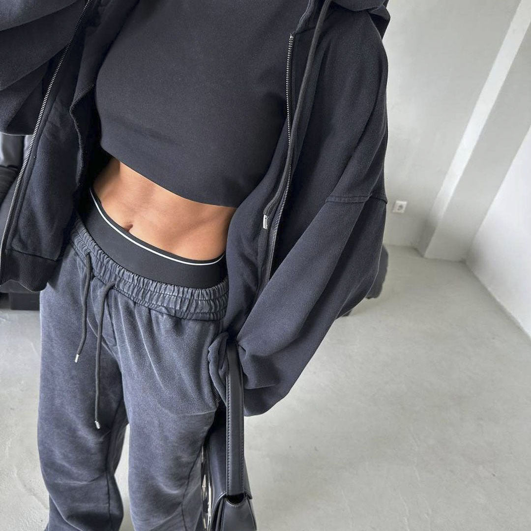 Designed Cool Zippered Coats and Pants for Women