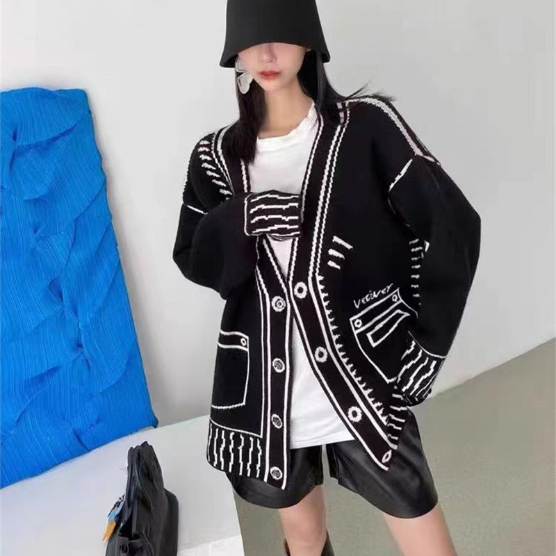 Oversized Black and White Graphic Doodle Knit Cardigan