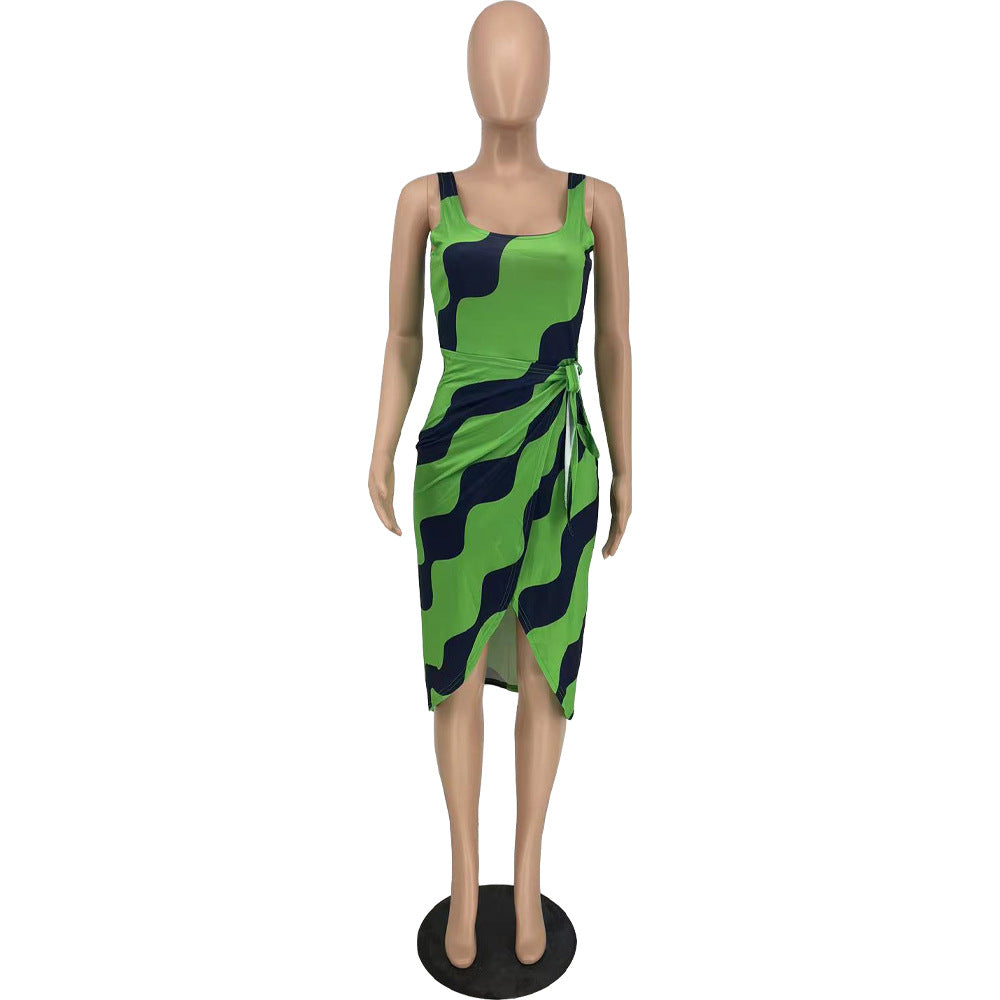 Sexy & Stylish High-Slit Print Dress – Women’s Fashion Dress with Side Slit