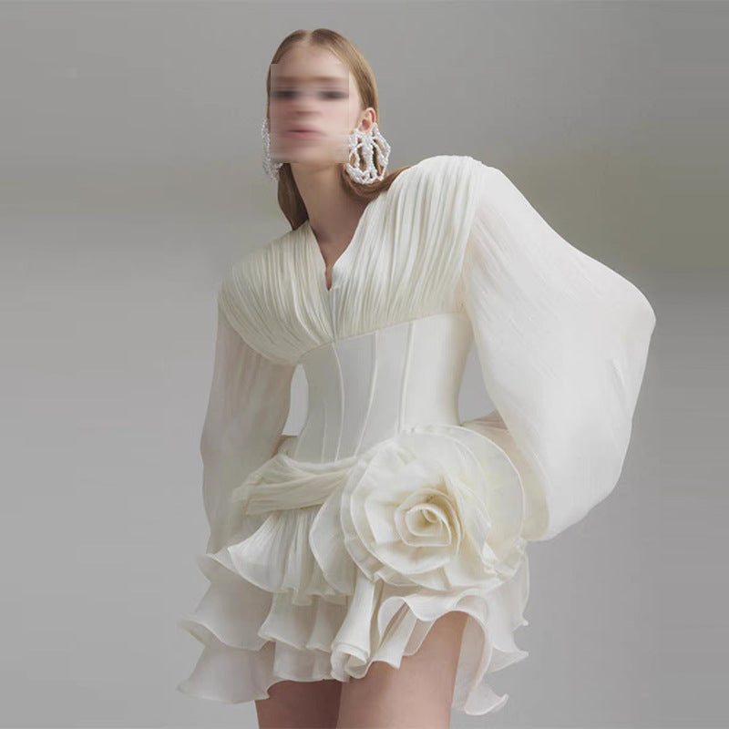 Designed Women's Summer V-Neck Puff Sleeve Short Hem Floral Ruffle Dress