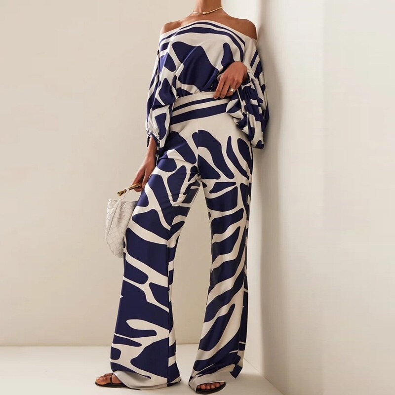 Women's Printed Round Neck Batwing Sleeve Top & Wide-Leg Pants Set