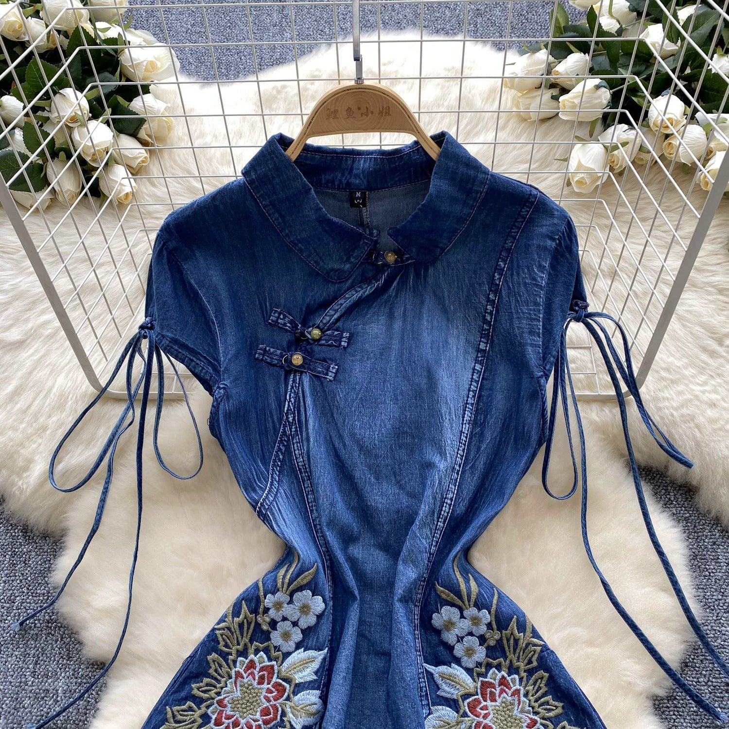 Retro Elegant Embroidery Women's Denim Dress