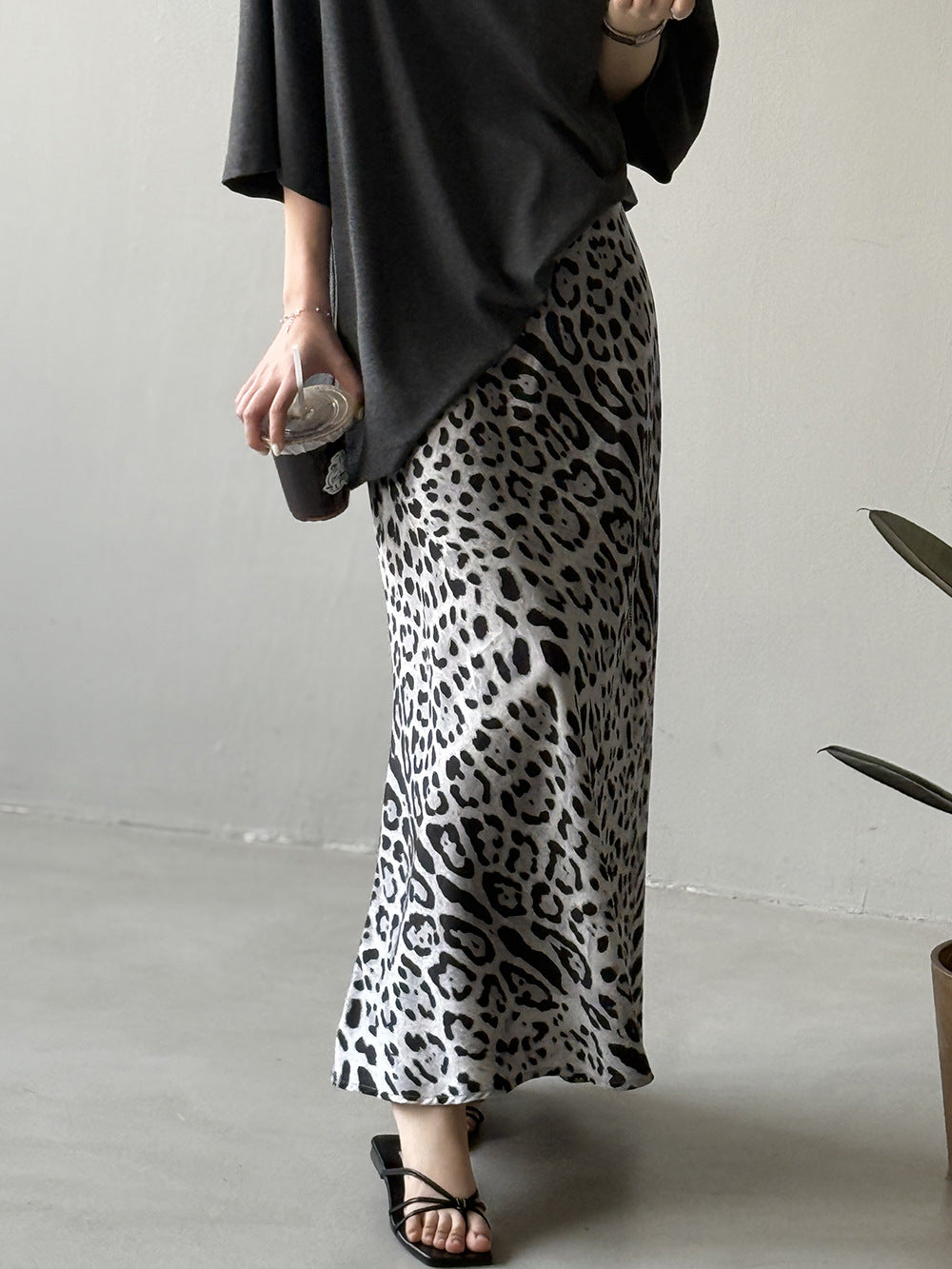 Luxury Leopard Print High-Waist A-Line Midi Skirt