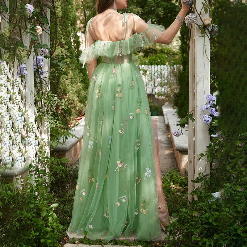 Elegant Sleeveless Long Bridesmaid Dress for Wedding Party and Formal Events