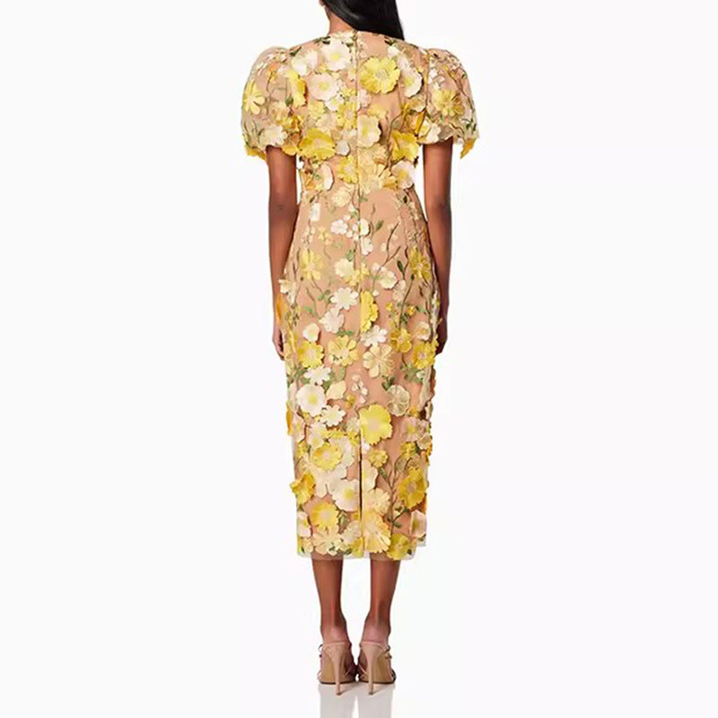 Elegant Long Sleeve Embroidered Maxi Dress – Romantic Bubble Sleeve & Floral Lace Detail