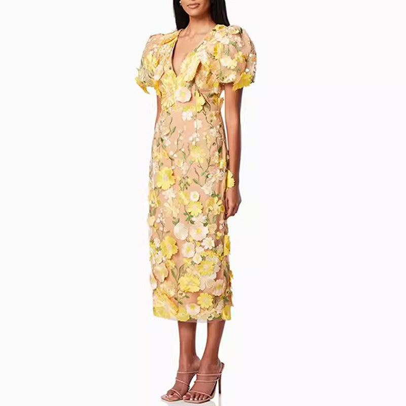 Elegant Long Sleeve Embroidered Maxi Dress – Romantic Bubble Sleeve & Floral Lace Detail