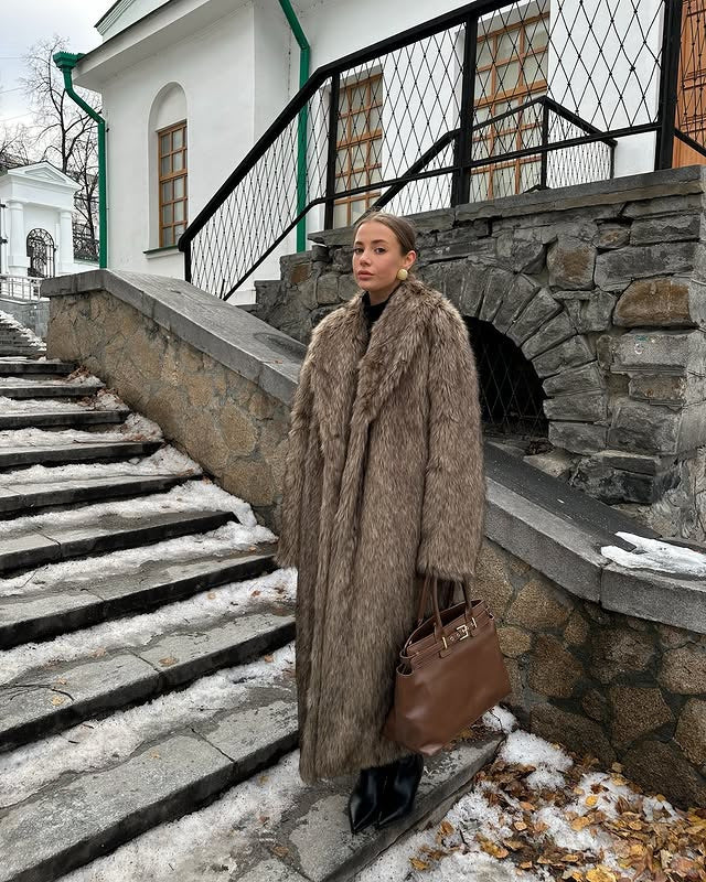 Faux Fur Winter Jacket in Brown, Thickened Warm Outerwear