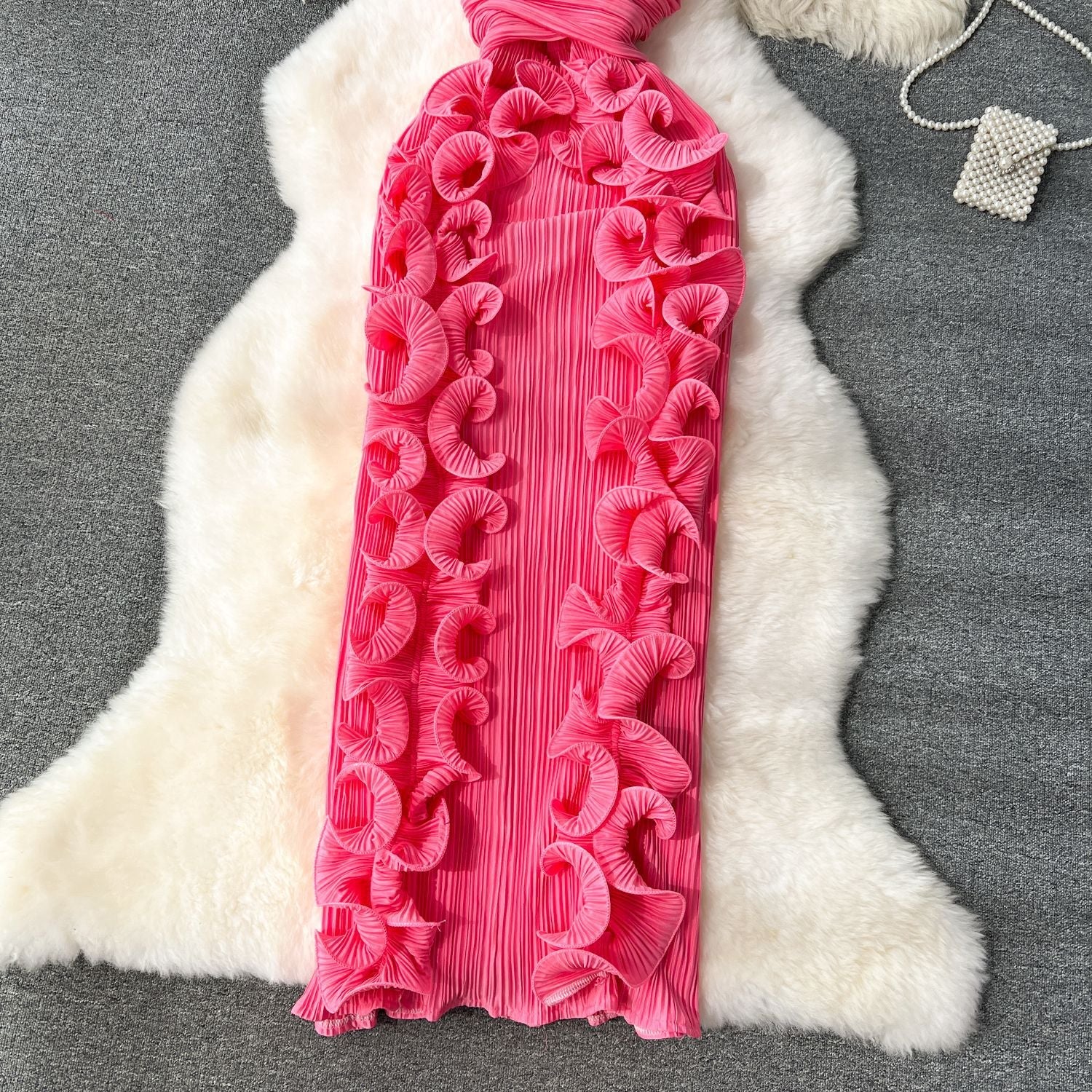 High-End Pleated Dress – Luxury Women's Designer Ruffle Hem Slim Fit Long Maxi Dress