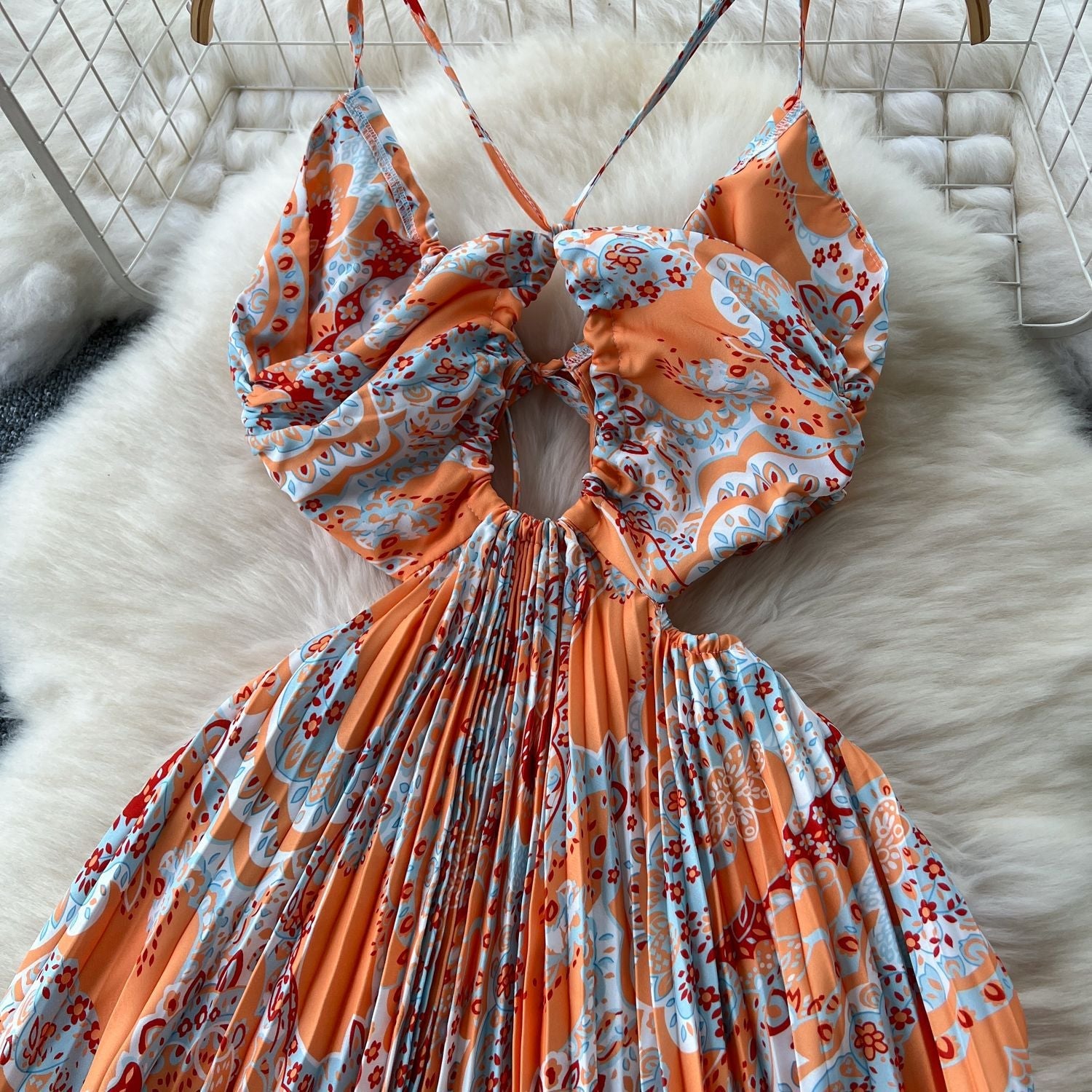 Women’s Summer Sleeveless Hollow-Out Halter Neck High Waist Flowy Printed Maxi Dress