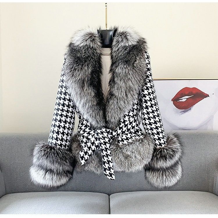 Women‘s Short Houndstooth Eco-friendly Fur Jacket