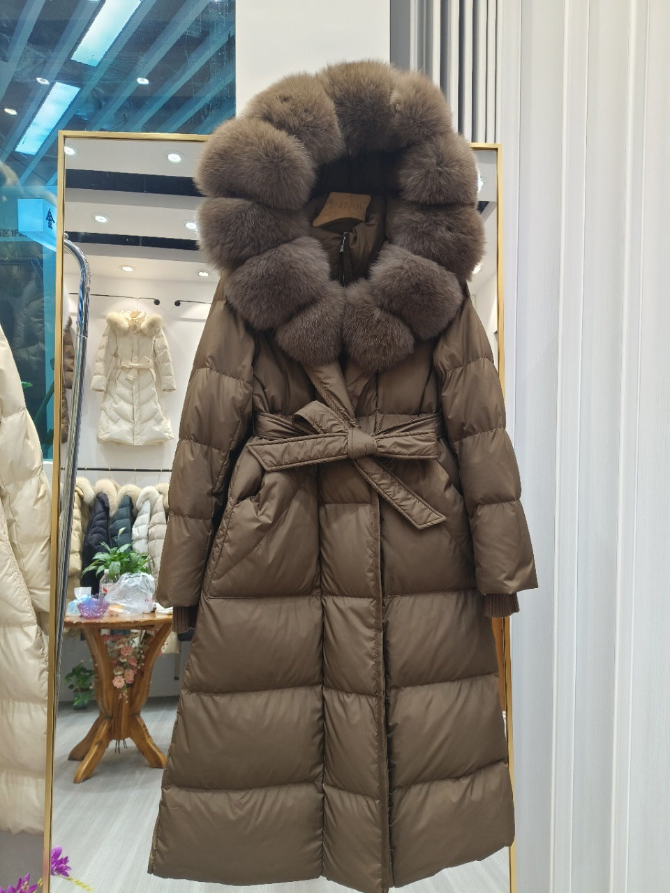Women's Eco-Friendly Fox Fur Hood Down Coa