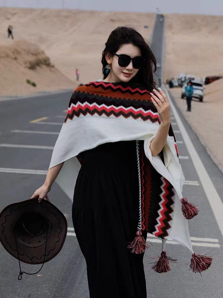 Bohemian Tassel Knit Cape – Free-Spirited & Stylish