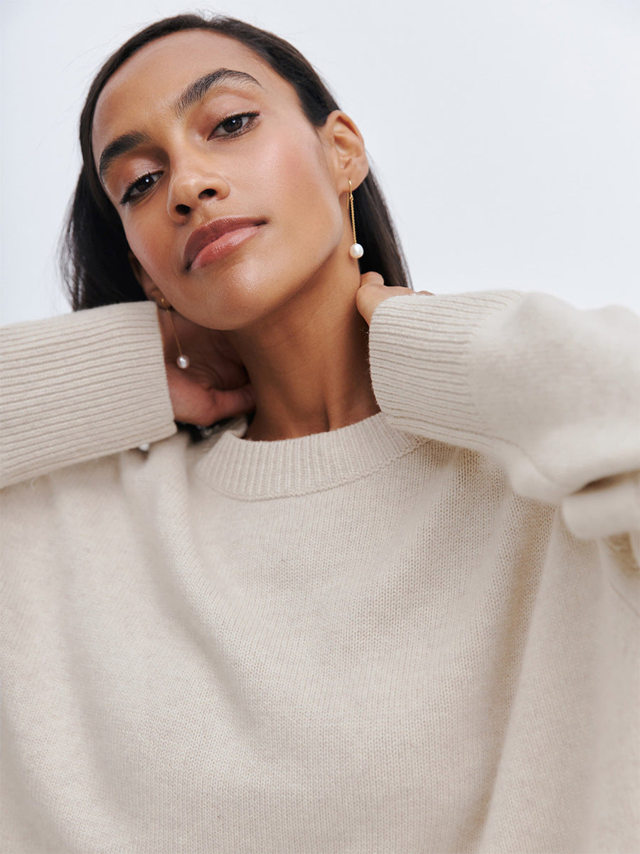 Women's Oversized Round Neck Long Sleeve Sweater