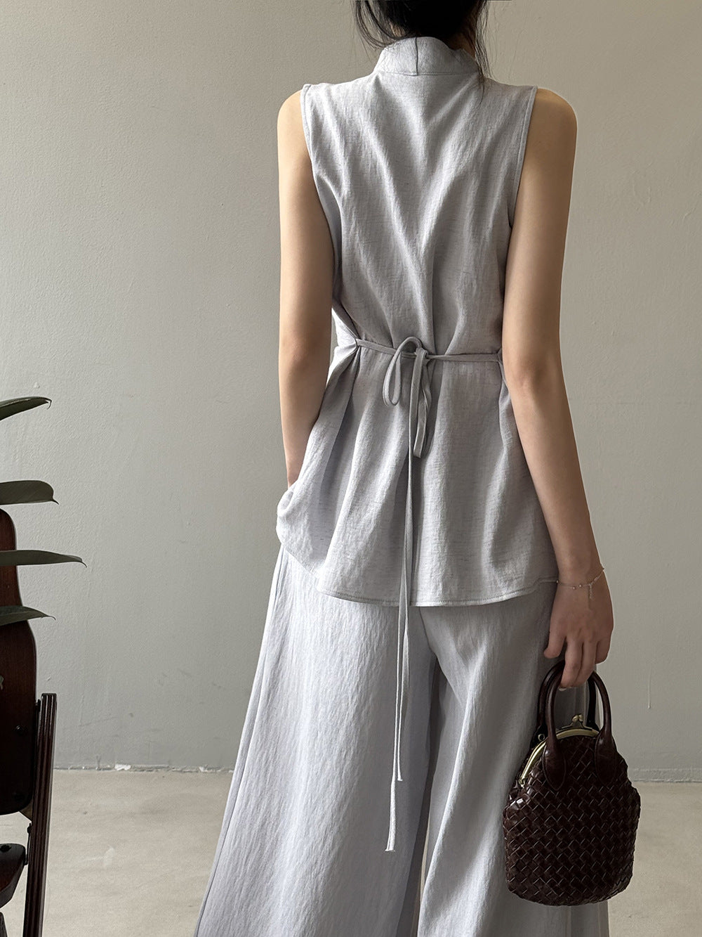 Designer Twist Knot Sleeveless Blouse Set for Women