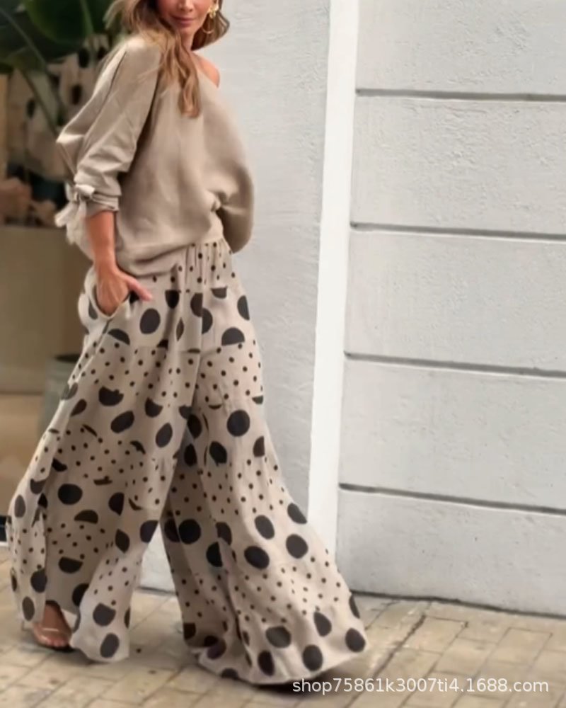 Fashionable 2-Piece Set: Printed Pants & Long Sleeve Top