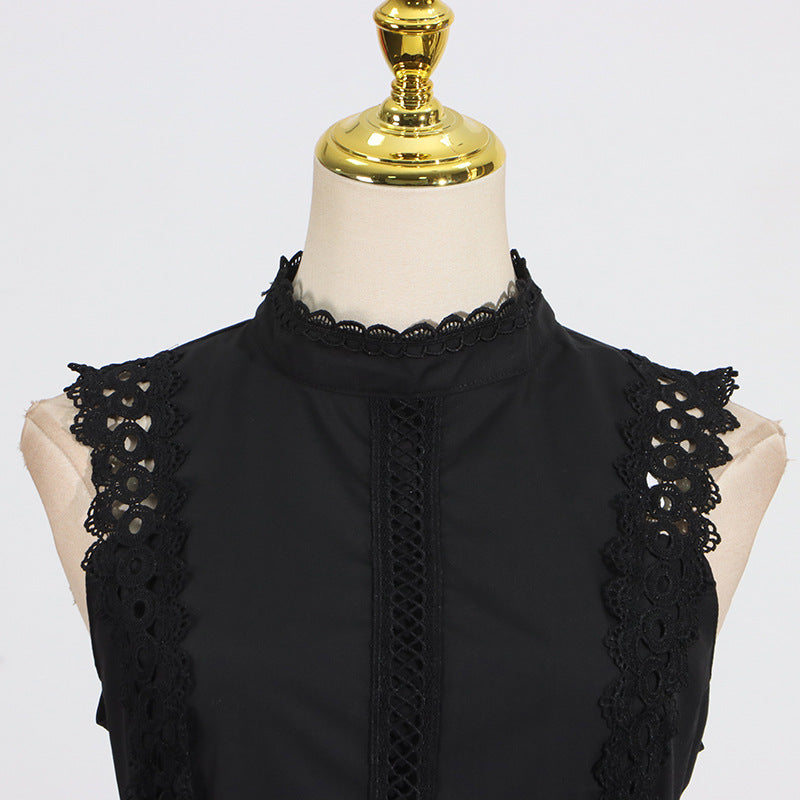 Designed Women's Vintage-Inspired Sleeveless Lace Trimmed Summer Dress