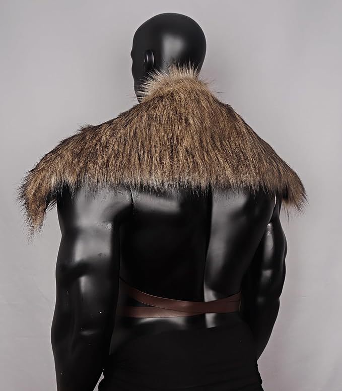 Men's Faux Fur Collar Medieval Cape
