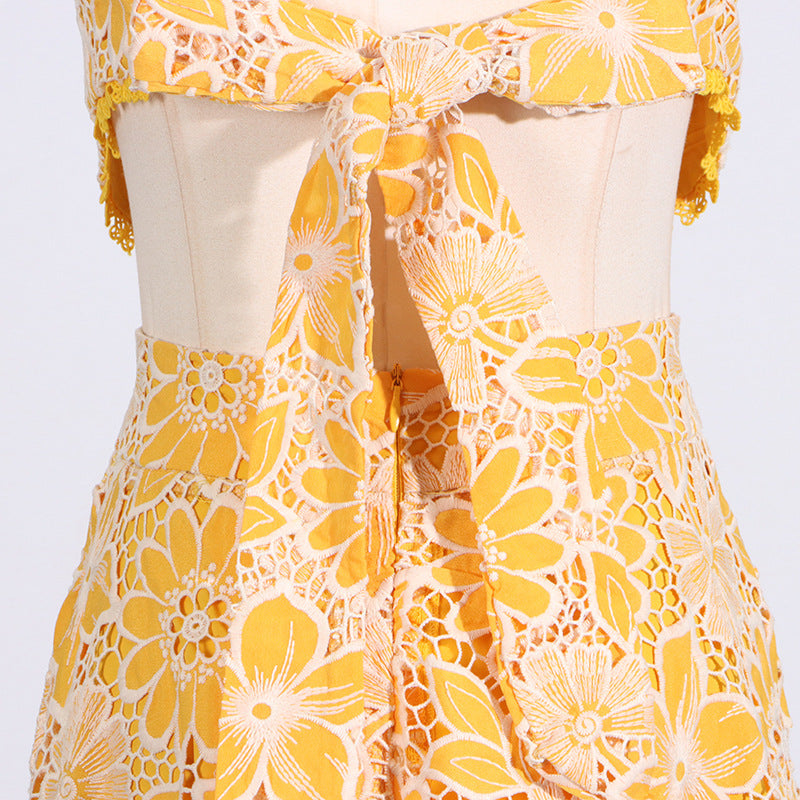 Designed Women's Sexy Vacation Print Dress - Halter Neck, Cutout Waist, Strappy Sundress