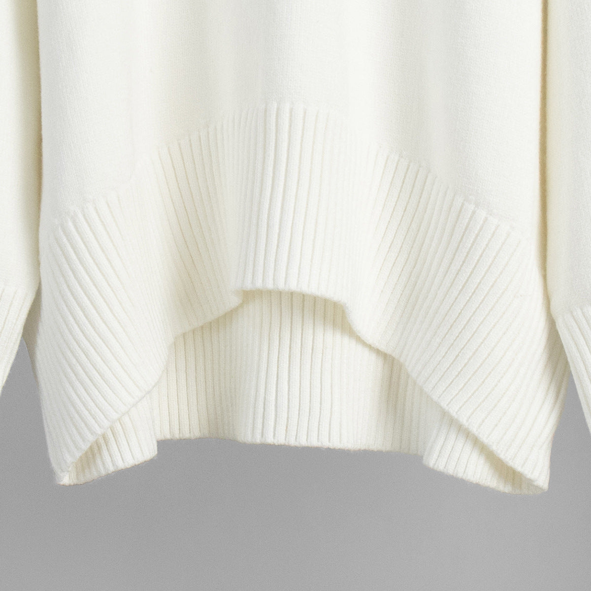 Women's Oversized Solid Color High Neck Sweater