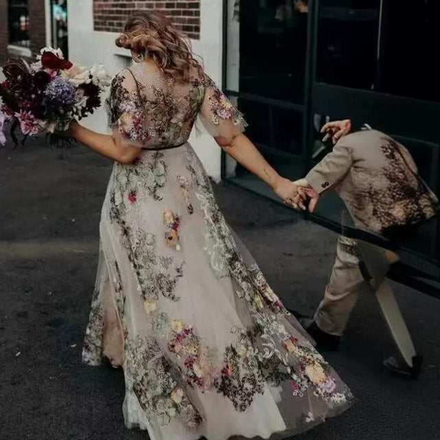 Waist-Cinching Lightweight Floral Wedding Dress