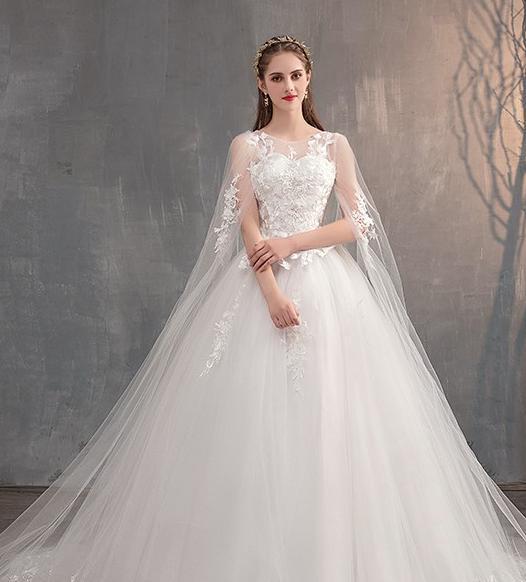 Fairly Princess Train Wedding Dresses