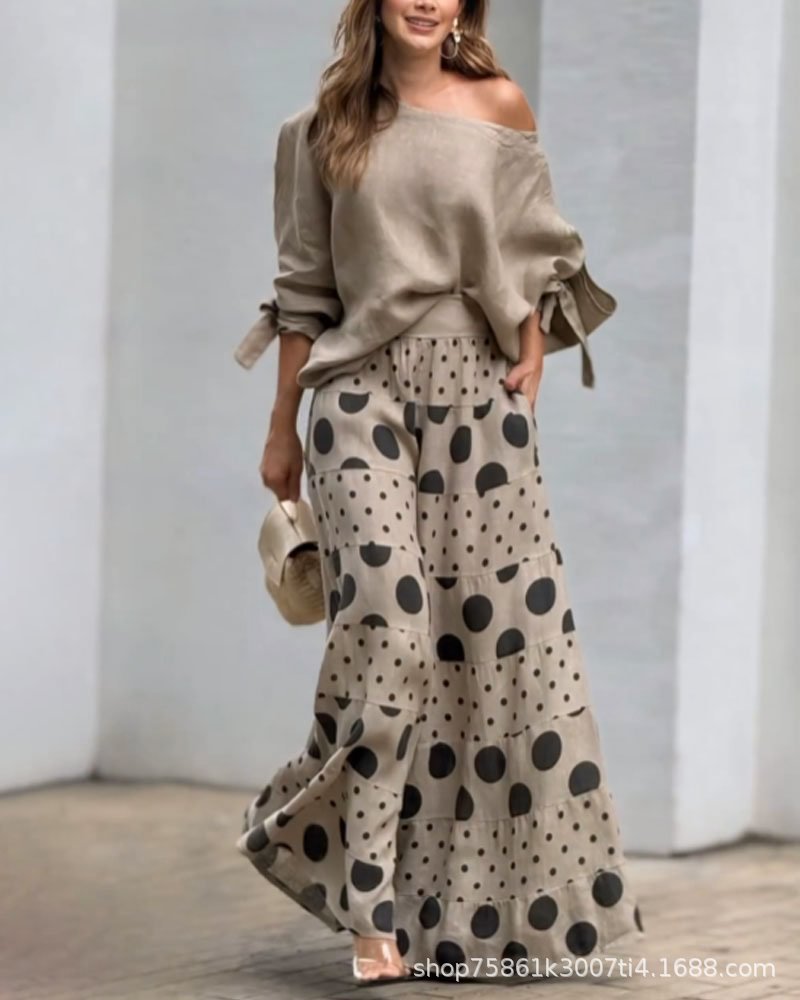Fashionable 2-Piece Set: Printed Pants & Long Sleeve Top
