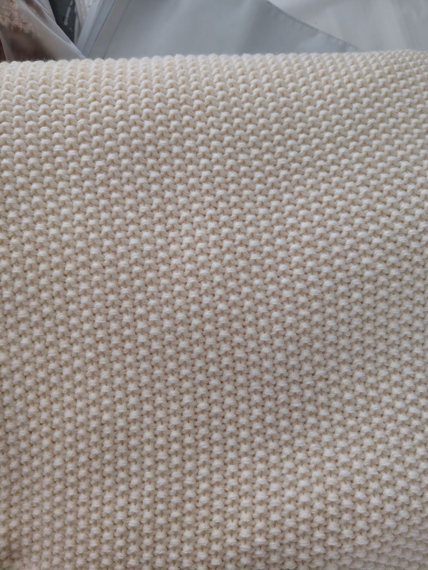 Knit Blanket – Cozy Office & Sofa Throw for AC Naps, Travel, and Home