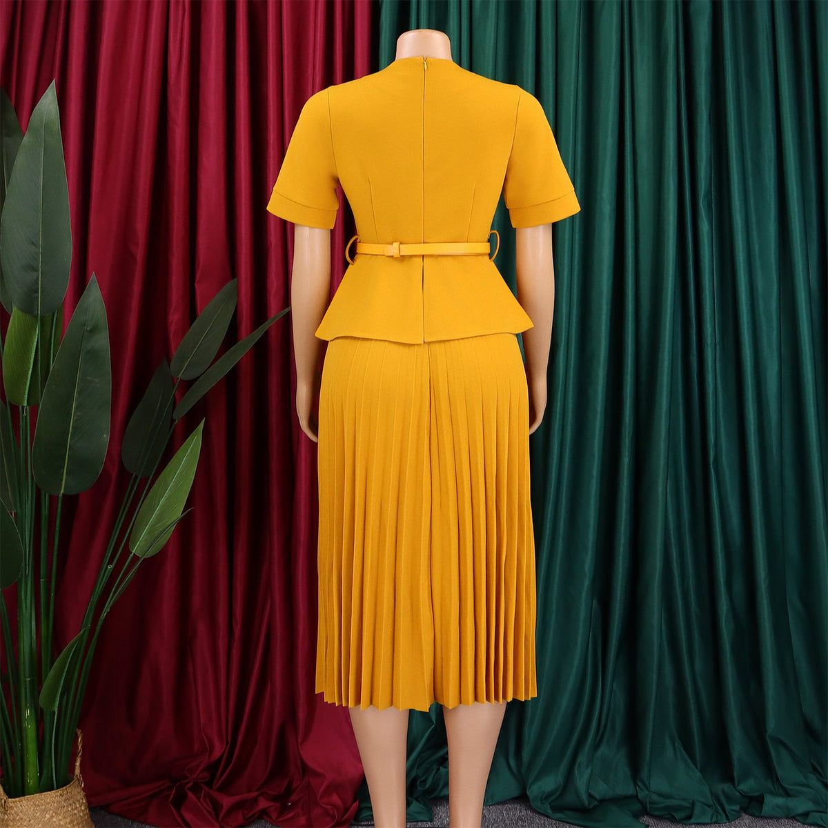 Summer  Round Neck Spliced Pleated Fake Two-Piece Solid Color Plus Size Dress