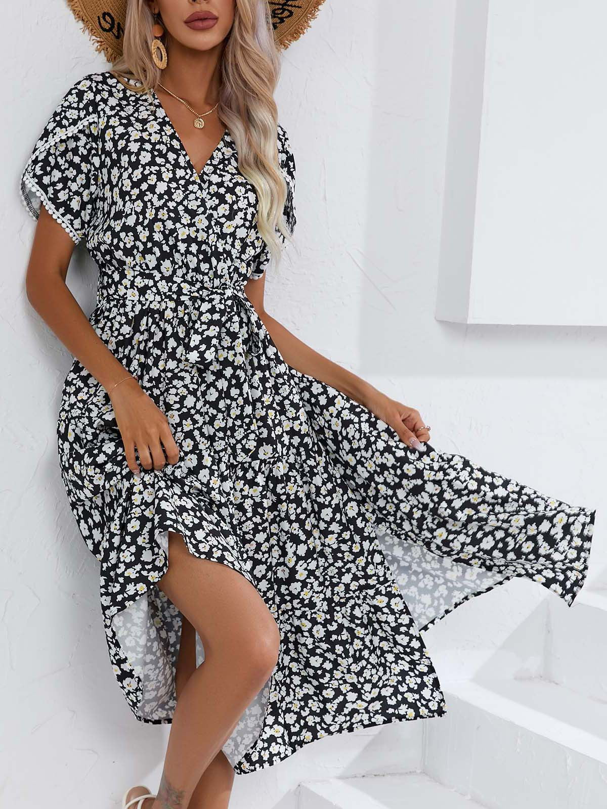 Women's Summer Floral V-Neck Split Hem Top