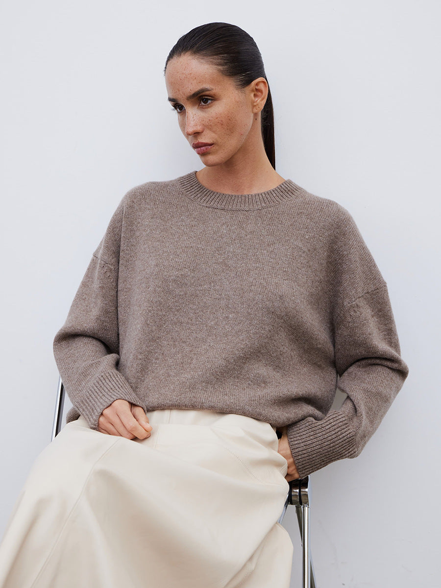 Women's Oversized Round Neck Long Sleeve Sweater