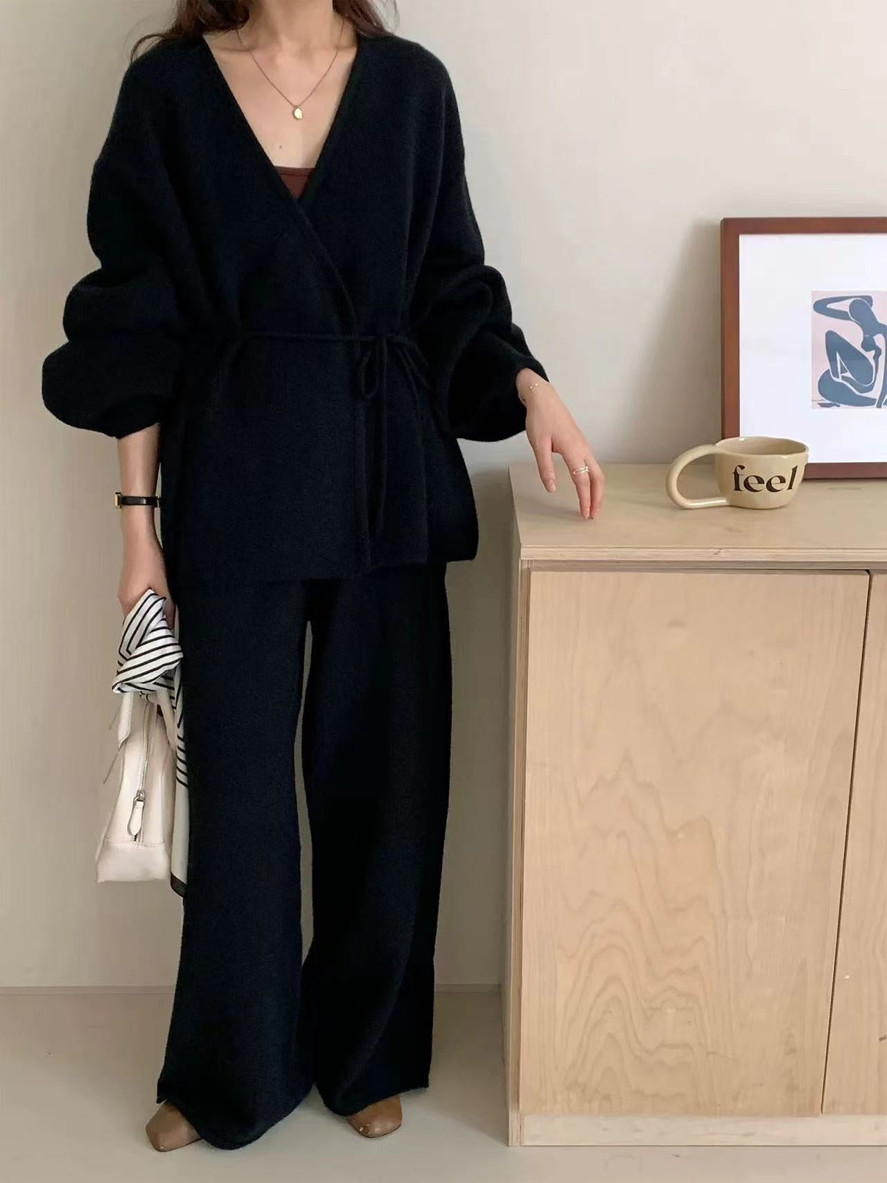 Elegant Fall Two-Piece Set: Knit Sweater & Casual Pants