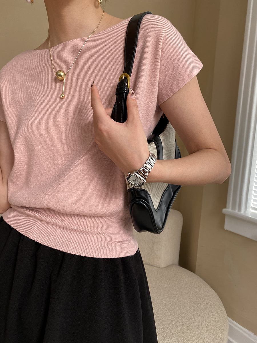 Women's Minimalist Short Sleeve Knit Top